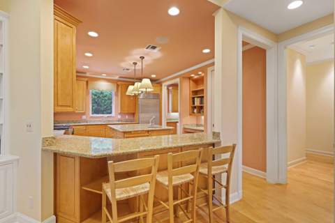 5 Country Road #A, Village of Golf FL - photo 18 of 51