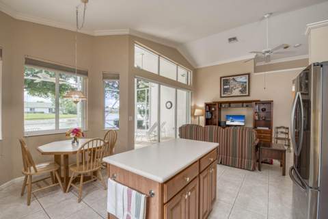 9270 Heron Cove Drive, West Palm Beach FL - photo 14 of 41