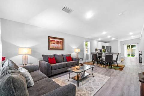408 SW 4th Street, Delray Beach FL - photo 6 of 31
