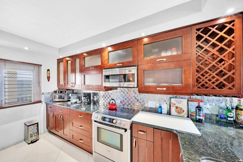 2 bedroom Condominium at 2940 N Course Drive #811, Palm Aire Country Club, Pompano Beach — photo 4