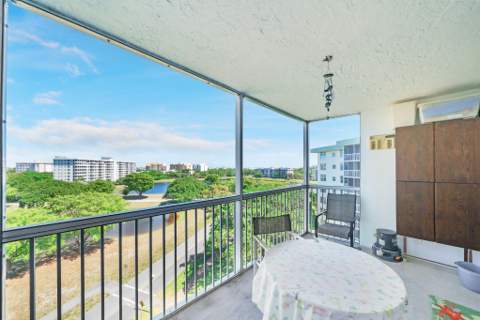 2940 N Course Drive #811, Pompano Beach FL - photo 16 of 30