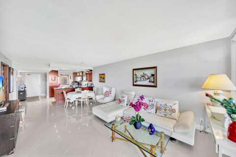 2940 N Course Drive #811, Pompano Beach FL - photo 18 of 30