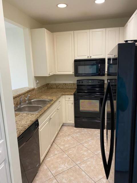 1272 Via Fiume, Boynton Beach FL - photo 6 of 51
