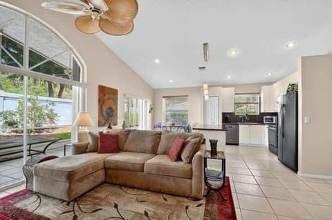10299 Utopia Circle, Boynton Beach FL - photo 15 of 50