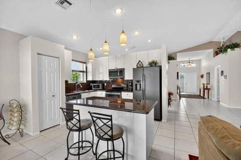 10299 Utopia Circle, Boynton Beach FL - photo 19 of 50