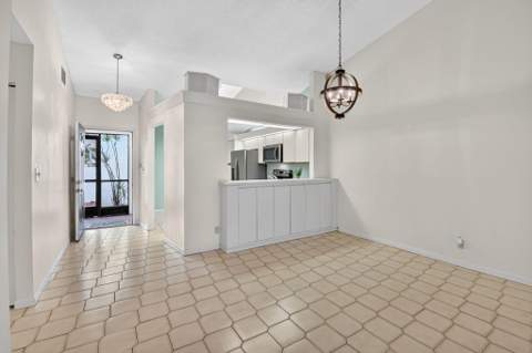 5477 Atlantic Palm Court #B, Boynton Beach FL - photo 7 of 54
