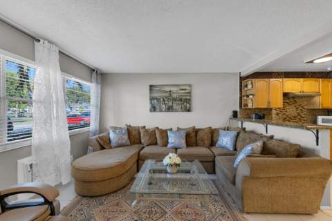 5 Newport A, Deerfield Beach FL - photo 6 of 34