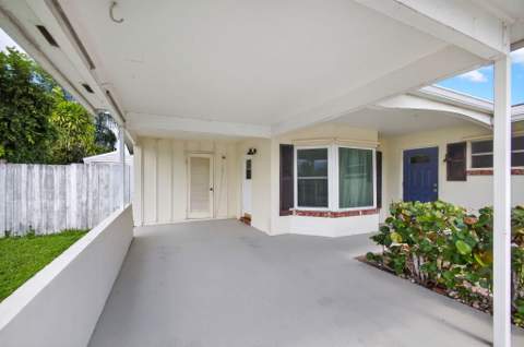 4359 Gardenia Drive, Palm Beach Gardens FL - photo 12 of 51