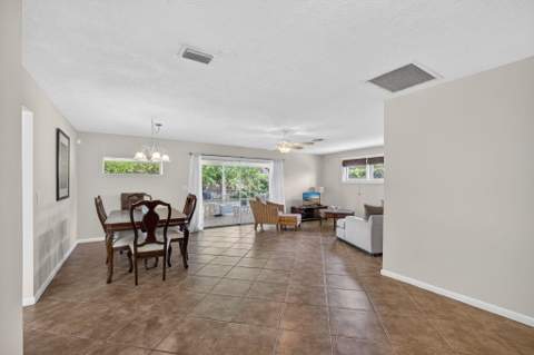 4359 Gardenia Drive, Palm Beach Gardens FL - photo 21 of 51