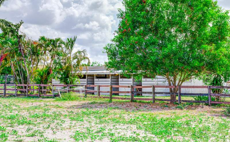 3 bedroom Single Family Residence at 8990 Willow Sound Drive, Palm Beach Farms Co 3, Lake Worth — photo 4