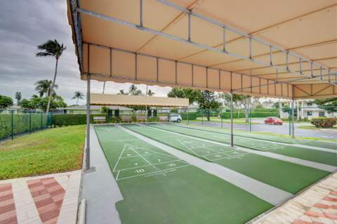 2411 Papaya Drive #103, Delray Beach FL - photo 21 of 23