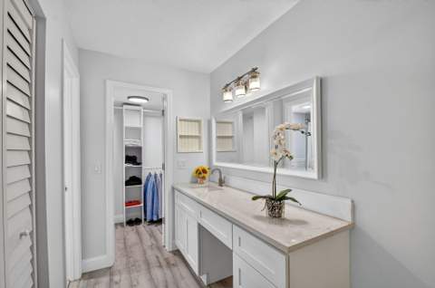 2411 Papaya Drive #103, Delray Beach FL - photo 12 of 23