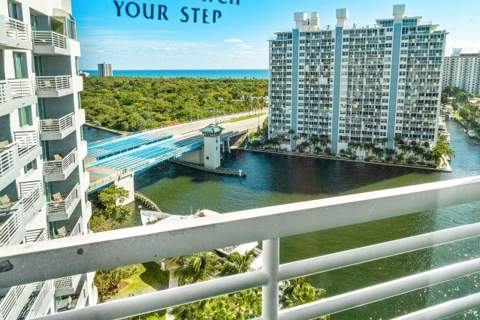 2670 E Sunrise Boulevard #1202, Fort Lauderdale FL - photo 21 of 32