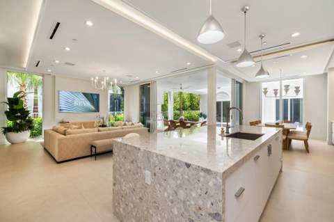 812 Palm Trail, Delray Beach FL - photo 15 of 88