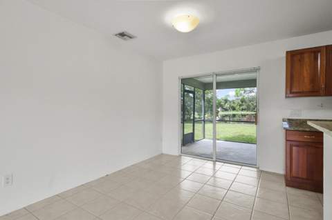 431 NE Julia Court, Jensen Beach FL - photo 21 of 36