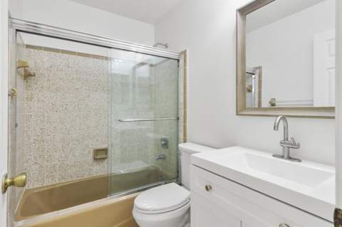 431 NE Julia Court, Jensen Beach FL - photo 23 of 36