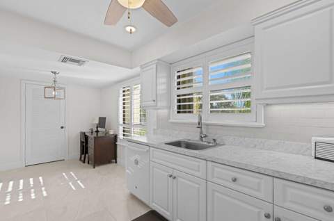 702 Wingfoot Drive #D, Jupiter FL - photo 7 of 39
