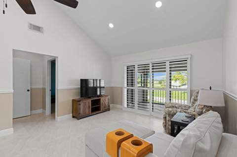 702 Wingfoot Drive #D, Jupiter FL - photo 17 of 39