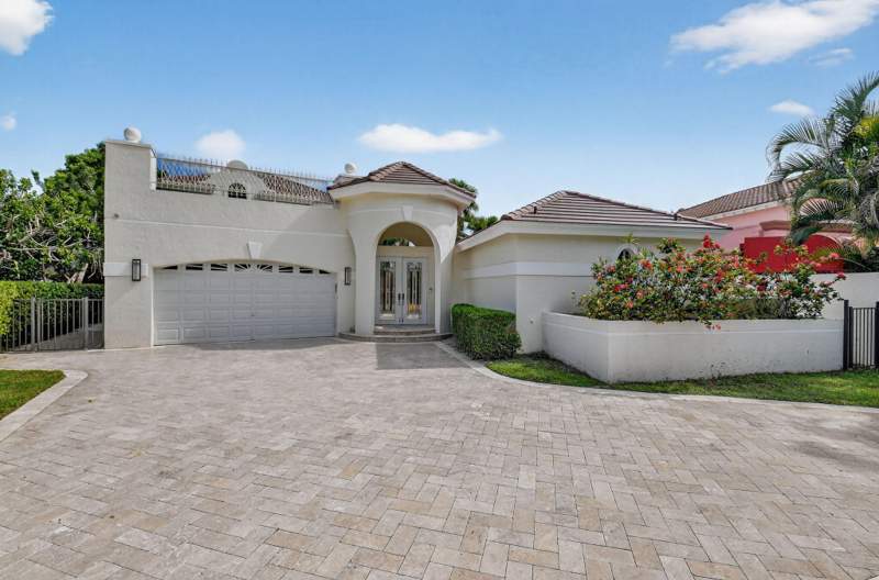 4 bedroom Single Family Residence at 16670 Senterra Drive, Royal Hidden Cove- Polo Club, Delray Beach — photo 5
