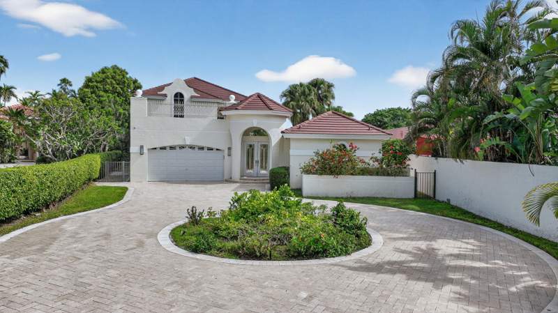 4 bedroom Single Family Residence at 16670 Senterra Drive, Royal Hidden Cove- Polo Club, Delray Beach — photo 4
