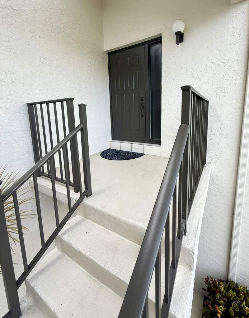 2 bedroom Condominium at 702 Wingfoot Drive #D, Wingfoot Condo, Jupiter — photo 4