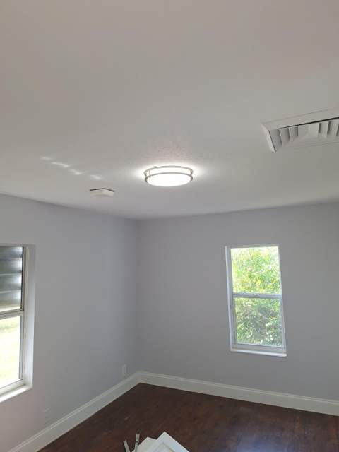 2107 S 34th Street, Fort Pierce FL - photo 7 of 15