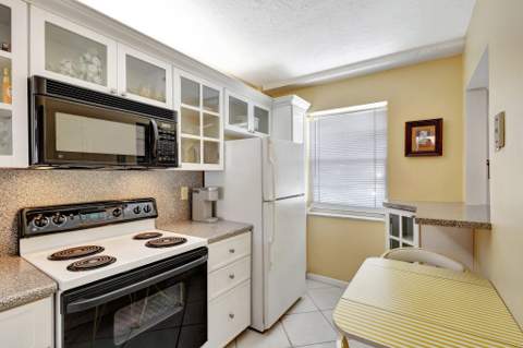 105 Paradise Harbour Boulevard #109, North Palm Beach FL - photo 6 of 36