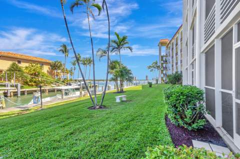 105 Paradise Harbour Boulevard #109, North Palm Beach FL - photo 19 of 36