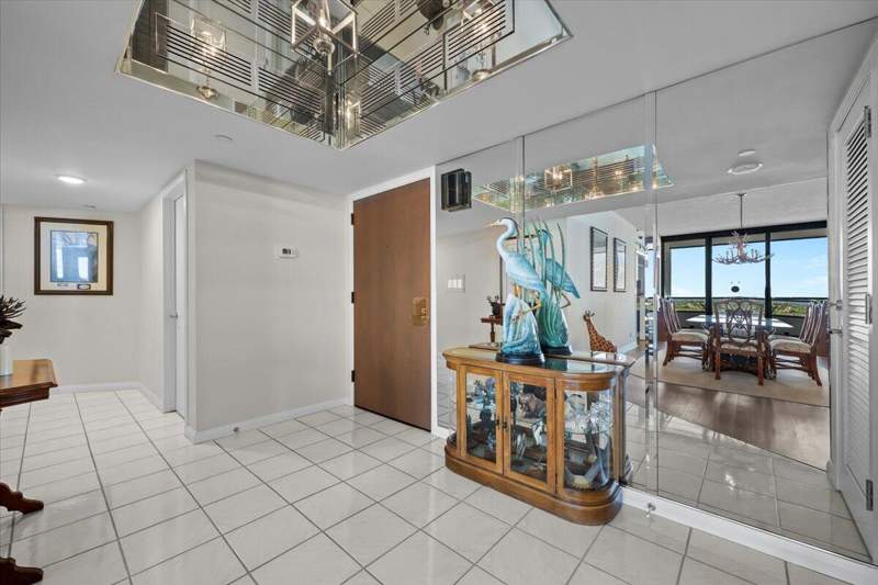 2 bedroom Condominium at 100 Lakeshore Drive #1854, Old Port Cove Lake Point Tower Condo, North Palm Beach — photo 2
