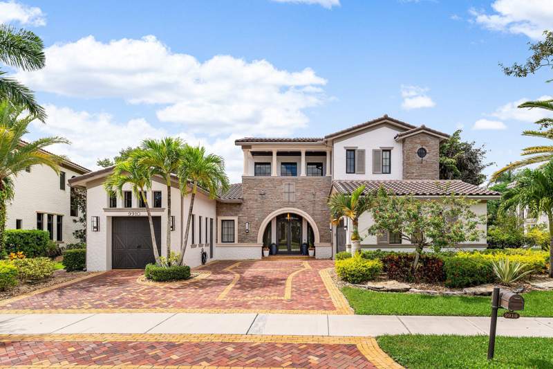 6 bedroom Single Family Residence at 9910 Bay Leaf Court, Parkland Golf And Country Club, Parkland — photo 2
