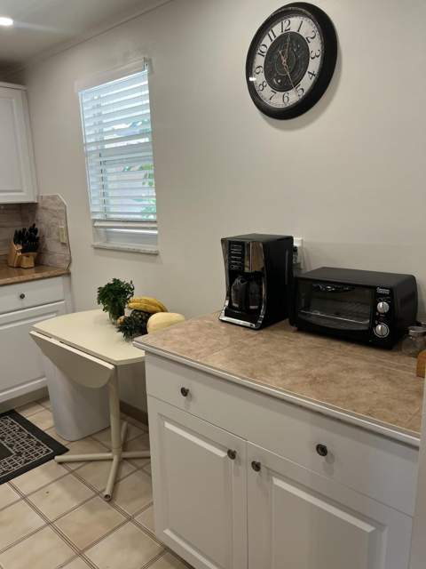 504 Davis Road #95, Palm Springs FL - photo 7 of 33