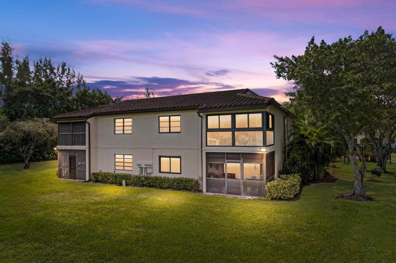 2 bedroom Condominium at 21734 Arriba Real #32b, Glades Of Boca Lago Condo, Boca Raton — photo 3