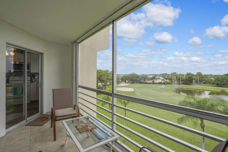 2 bedroom Condominium at 3959 Via Poinciana #503, Poinciana Place Condo 1,2,8 And 9, Lake Worth — photo 2