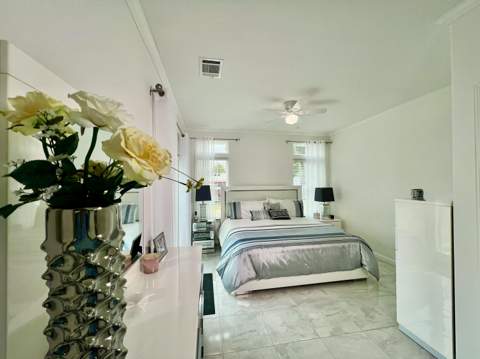 413 Hibiscus Drive, Deerfield Beach FL - photo 11 of 56