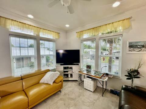 413 Hibiscus Drive, Deerfield Beach FL - photo 15 of 56