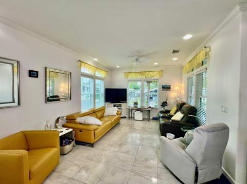 413 Hibiscus Drive, Deerfield Beach FL - photo 18 of 56