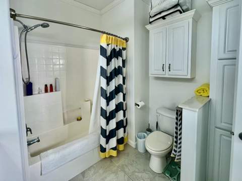413 Hibiscus Drive, Deerfield Beach FL - photo 22 of 56