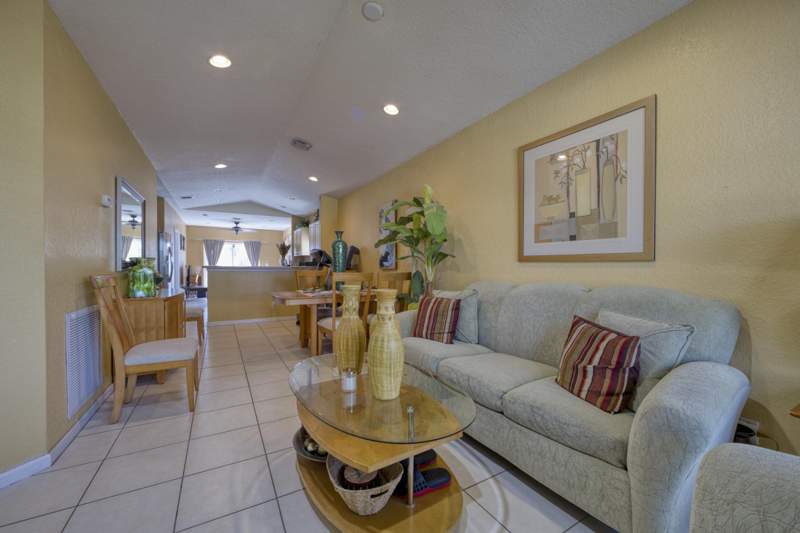 3 bedroom Single Family Residence at 416 Circle Drive, Hawks Landing, Boynton Beach — photo 4