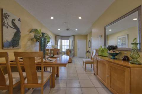 416 Circle Drive, Boynton Beach FL - photo 6 of 25
