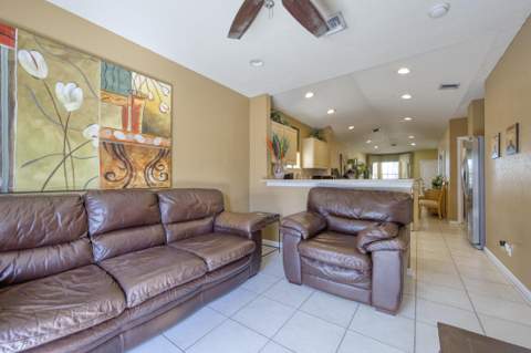 416 Circle Drive, Boynton Beach FL - photo 10 of 25