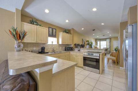 416 Circle Drive, Boynton Beach FL - photo 11 of 25
