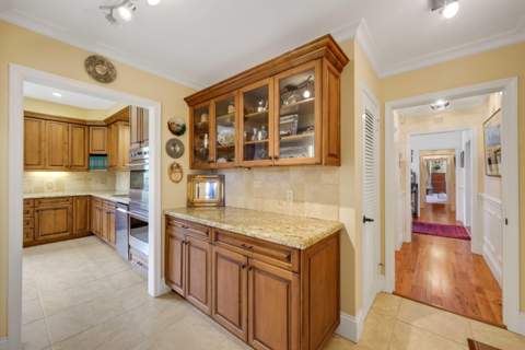 36 Country Road, Village of Golf FL - photo 20 of 51