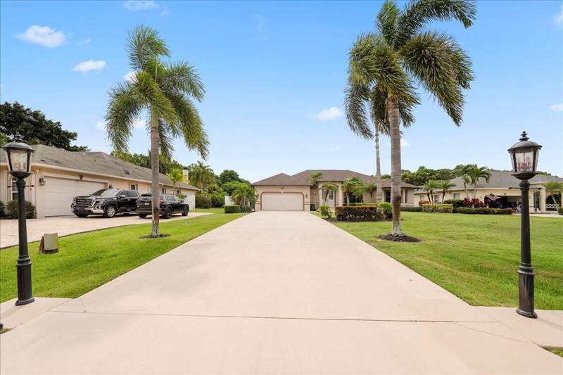 4 bedroom Single Family Residence at 174 SE Osprey Ridge, Osprey Ridge Port St Lucie Section 26, Port St. Lucie — photo 5