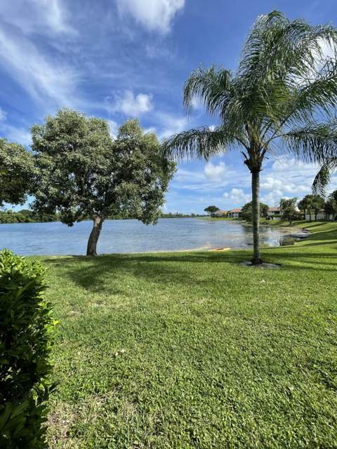 307 Liberty Court, Deerfield Beach FL - photo 22 of 27