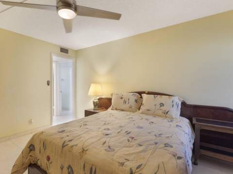 405 Burgundy I, Delray Beach FL - photo 18 of 36