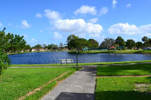 570 Laconia Circle, Lake Worth FL - photo 14 of 21