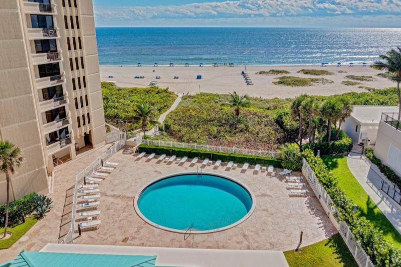 2 bedroom Condominium at 2800 N Ocean Drive #B - 6d, Phoenix Towers, Singer Island — photo 4