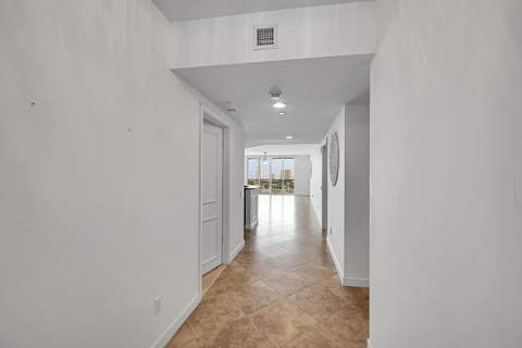 2640 Lake Shore Drive #2011, Riviera Beach FL - photo 10 of 68