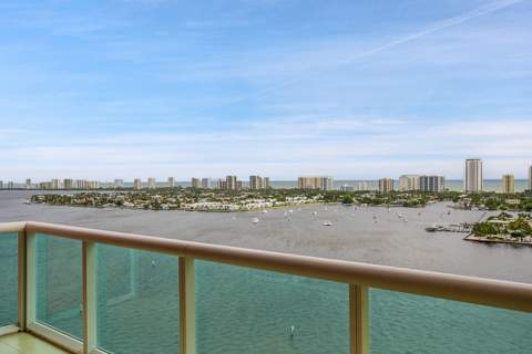 2640 Lake Shore Drive #2011, Riviera Beach FL - photo 8 of 68
