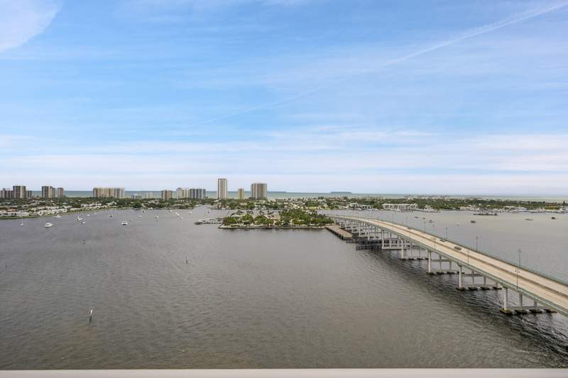 3 bedroom Condominium at 2640 Lake Shore Drive #2011, Marina Grande Riviera Beach Condo, Riviera Beach — photo 5